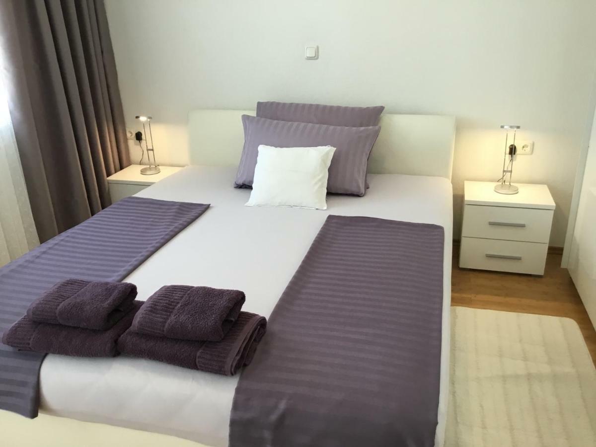 Apartments Villa Sophia Trogir Buitenkant foto